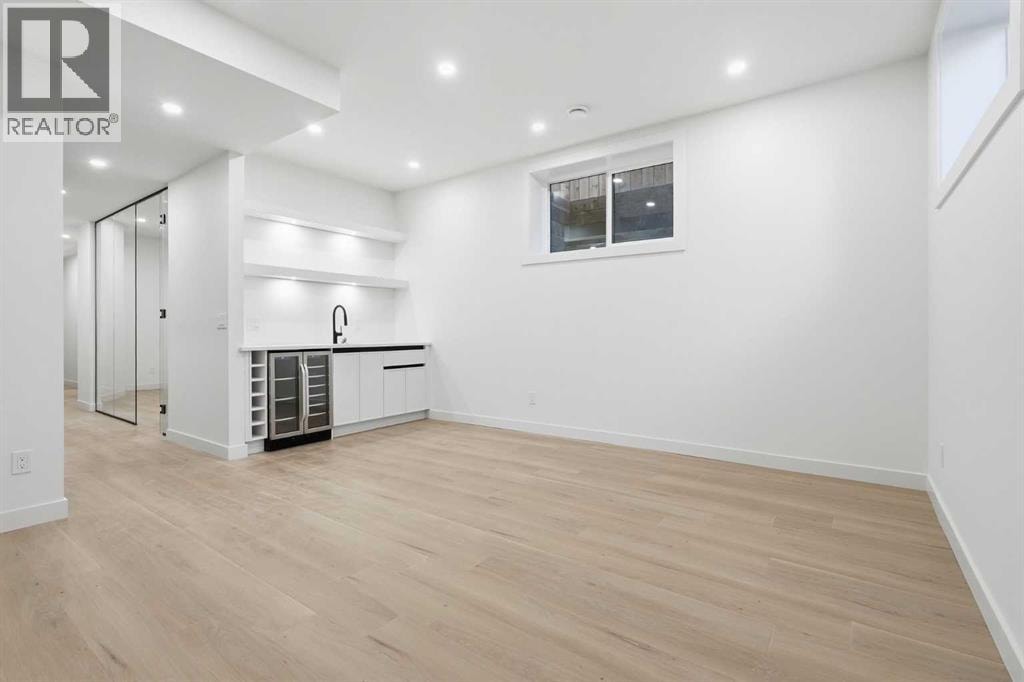 1417 44 Street SW — photo 35