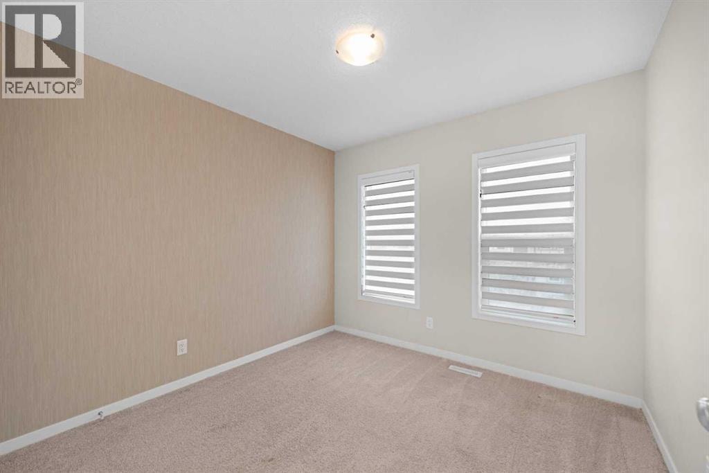 59 Cornerbrook Avenue NE — photo 28