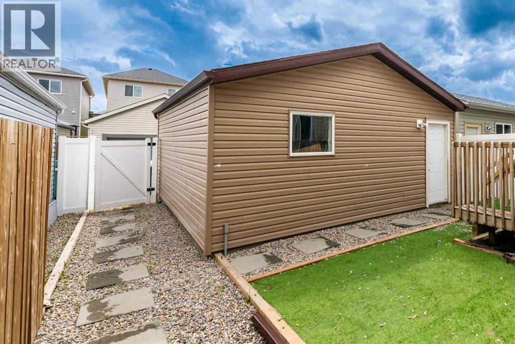 59 Cornerbrook Avenue NE — photo 40