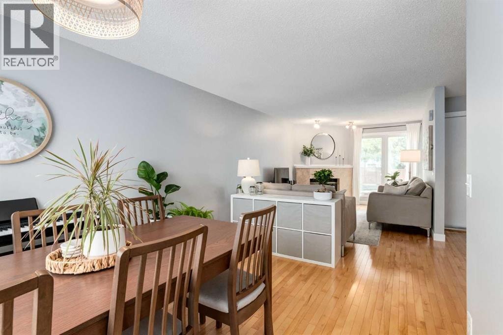 88 Coachway Gardens SW — photo 12