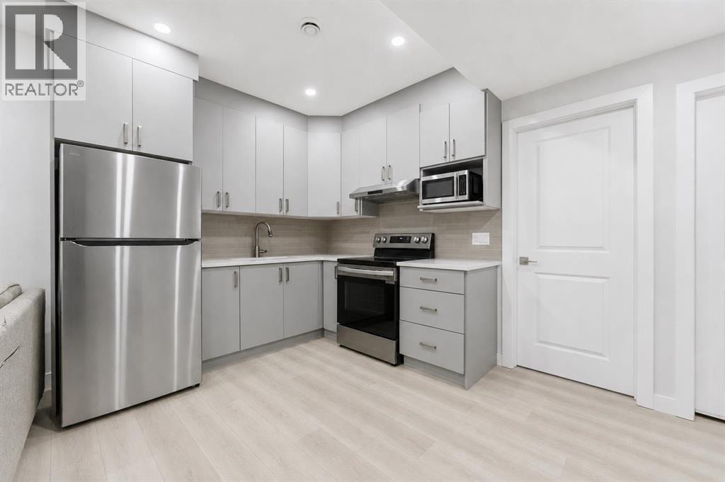 96 Red Embers Crescent NE — photo 17