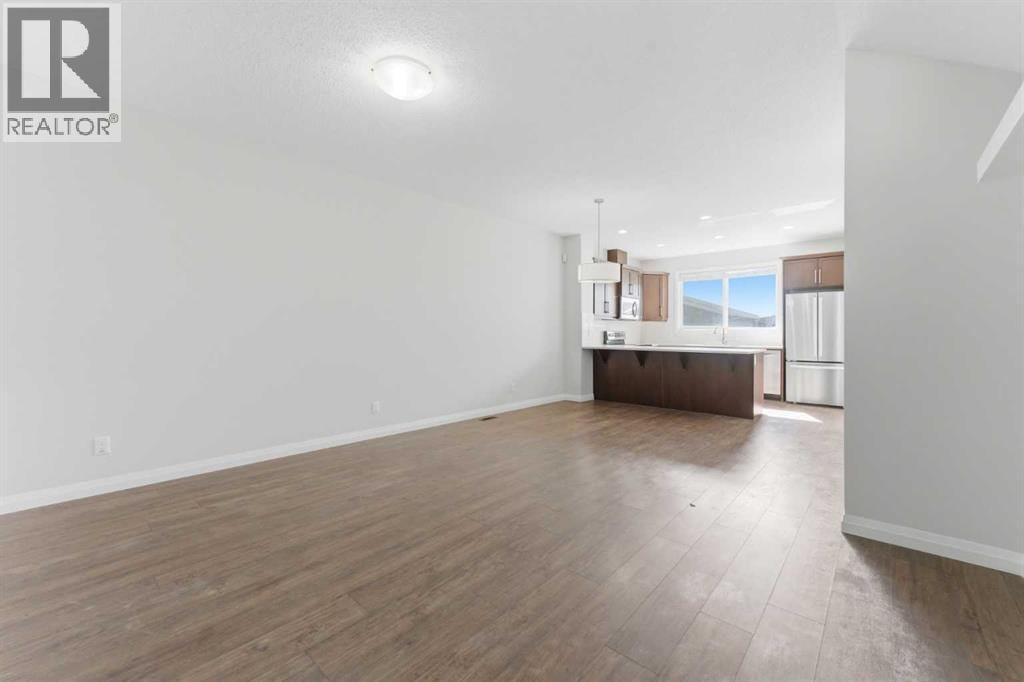 96 Red Embers Crescent NE — photo 40