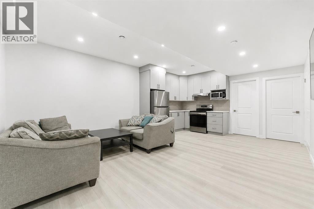 96 Red Embers Crescent NE — photo 19