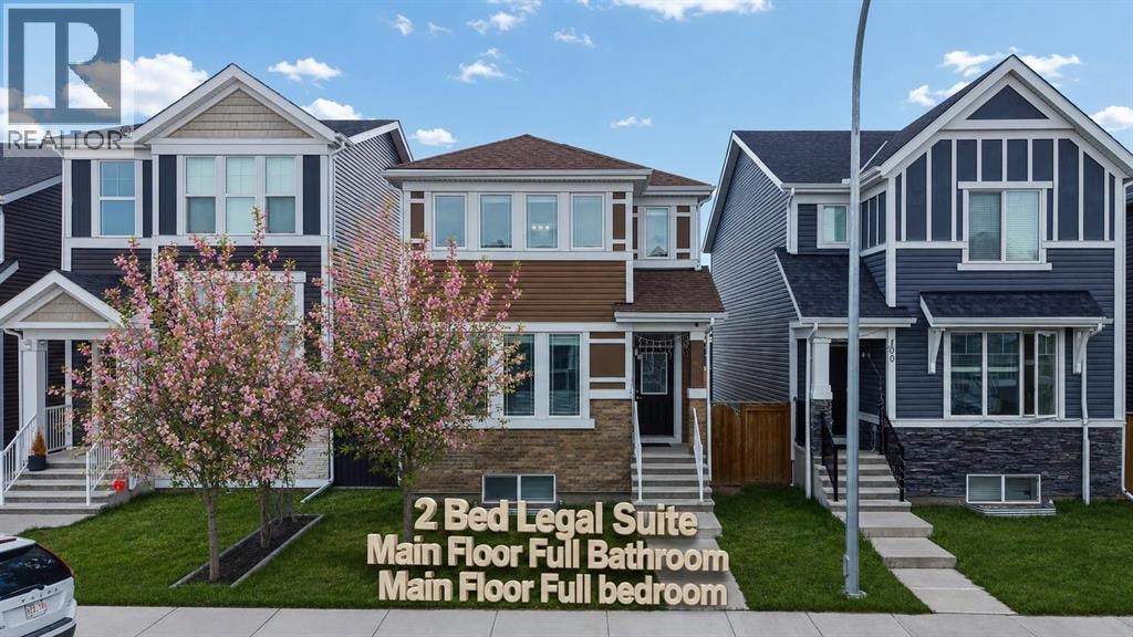 96 Red Embers Crescent NE — photo 1