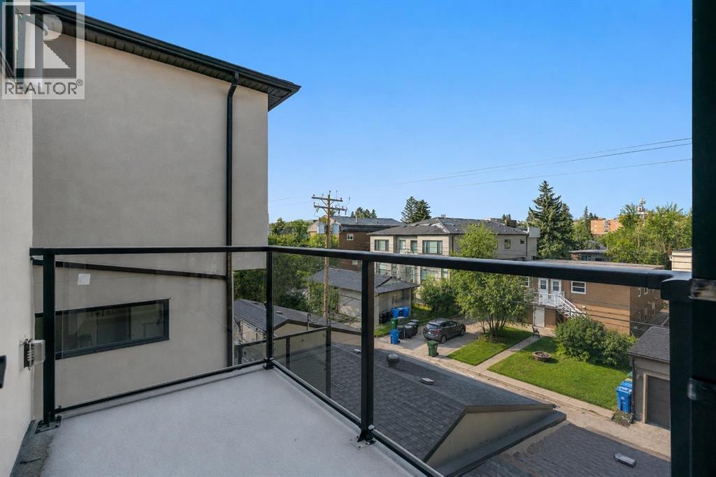 4, 1524 29 Avenue SW — photo 30