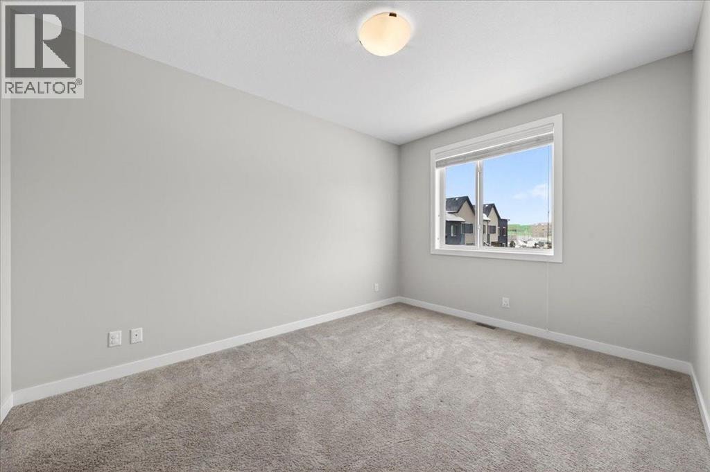 123 Redstone Crescent NE — photo 22
