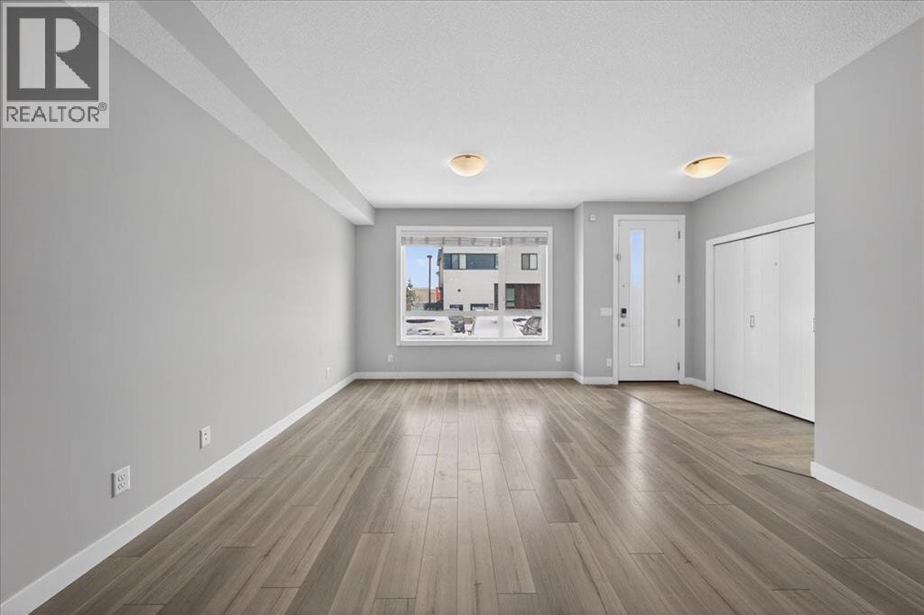 123 Redstone Crescent NE — photo 5