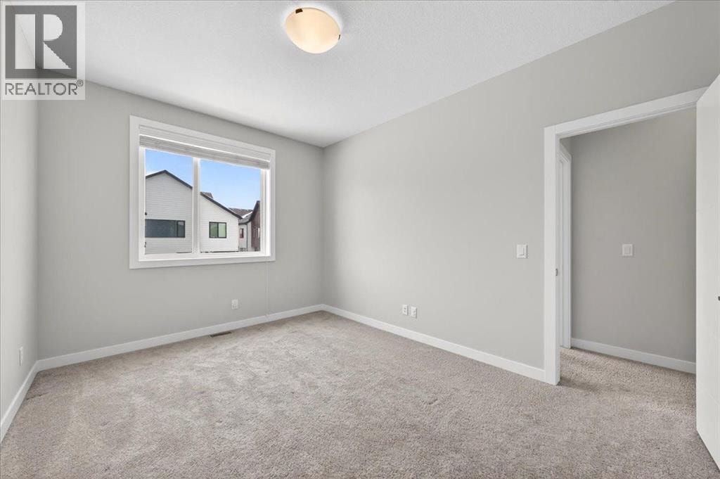 123 Redstone Crescent NE — photo 24