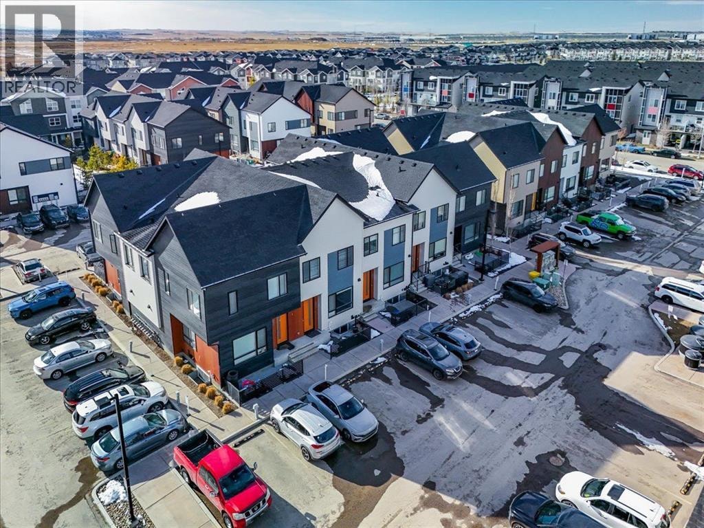 123 Redstone Crescent NE — photo 49