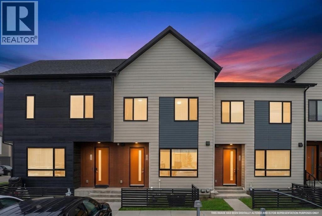 123 Redstone Crescent NE — photo 1