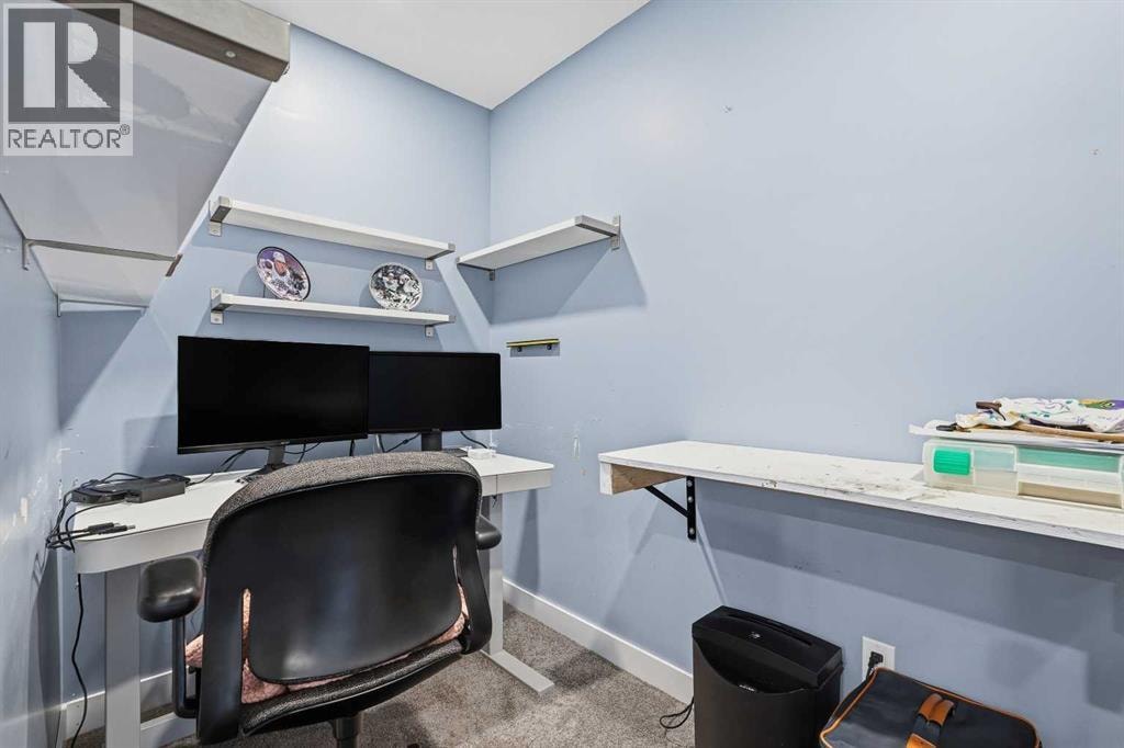 804 Downey Place — photo 40