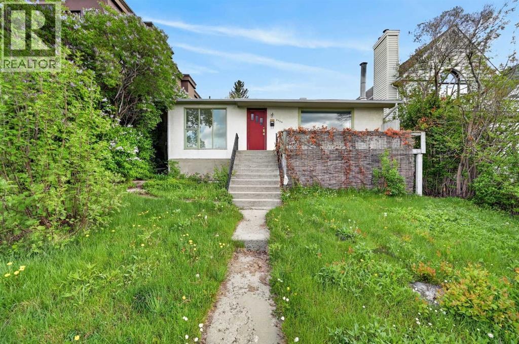 2006 30 Avenue SW — photo 13