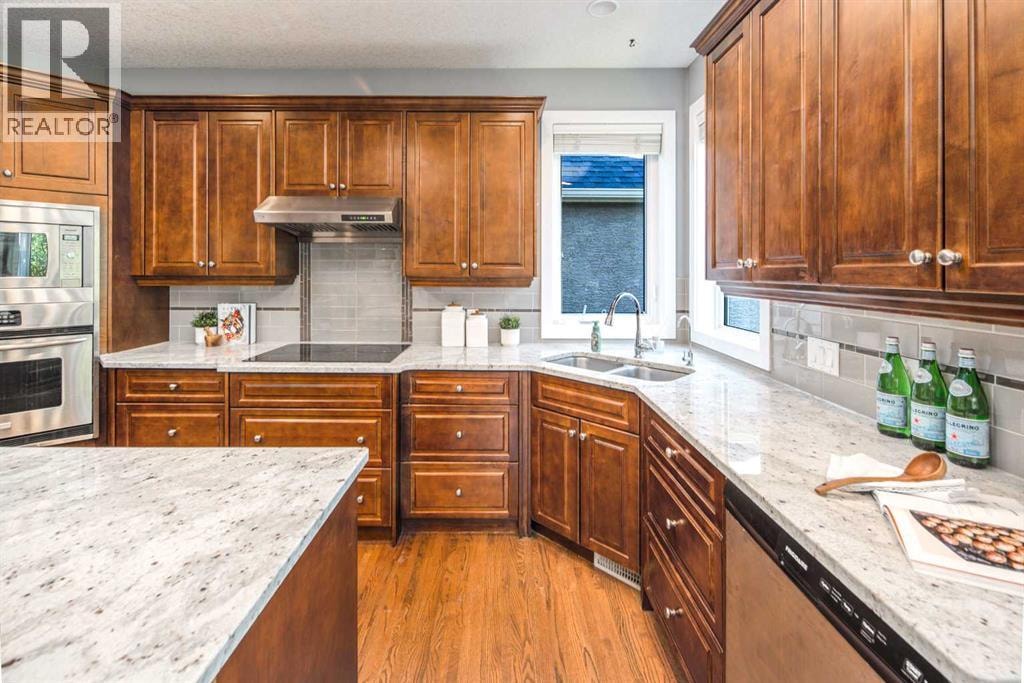 99 Evergreen Square SW — photo 7
