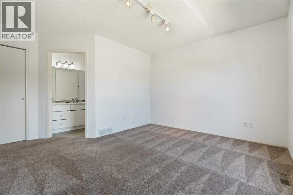 3311 5 Avenue NW — photo 30