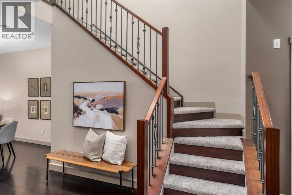 409 19 Avenue NE — photo 17