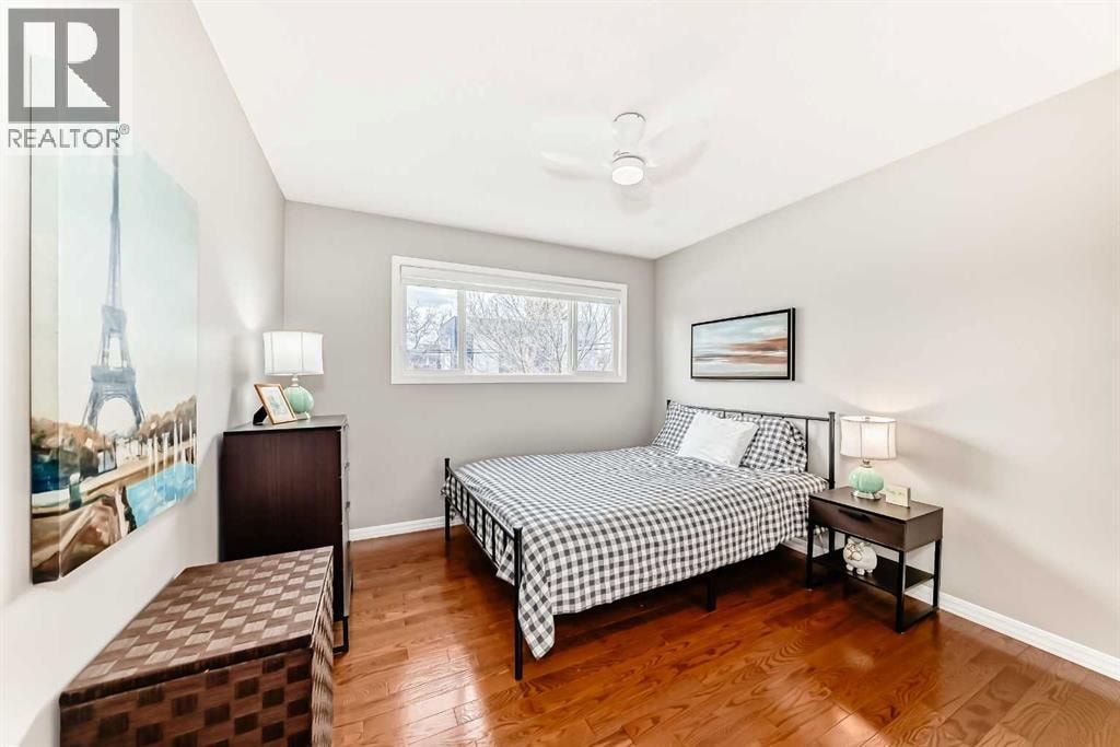 2212 4 Street NE — photo 19
