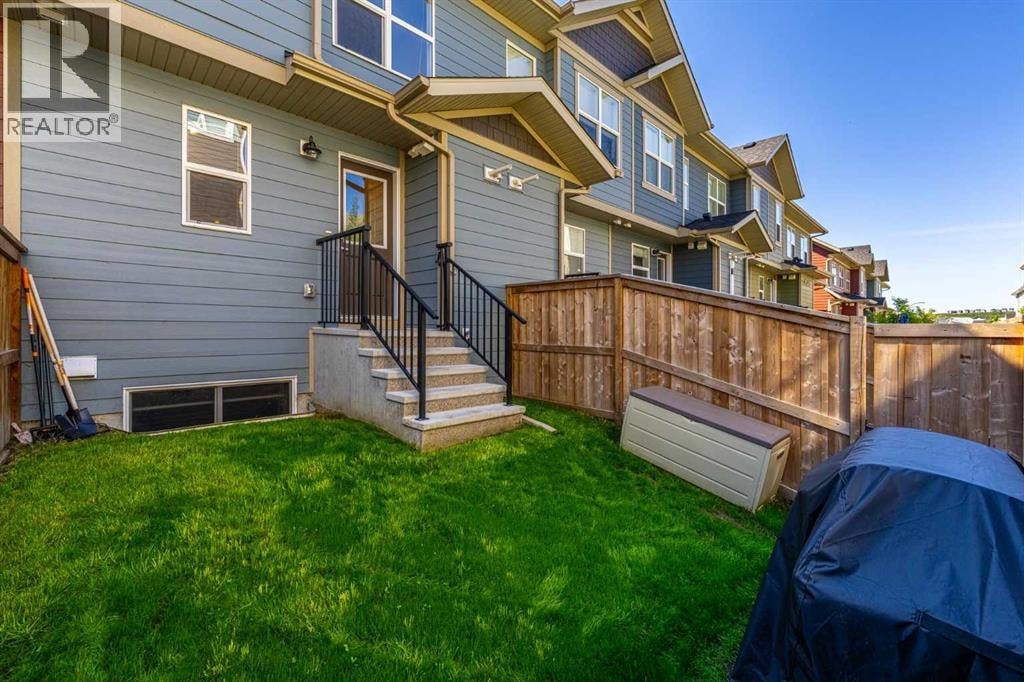 310 Cranbrook Square SE — photo 23