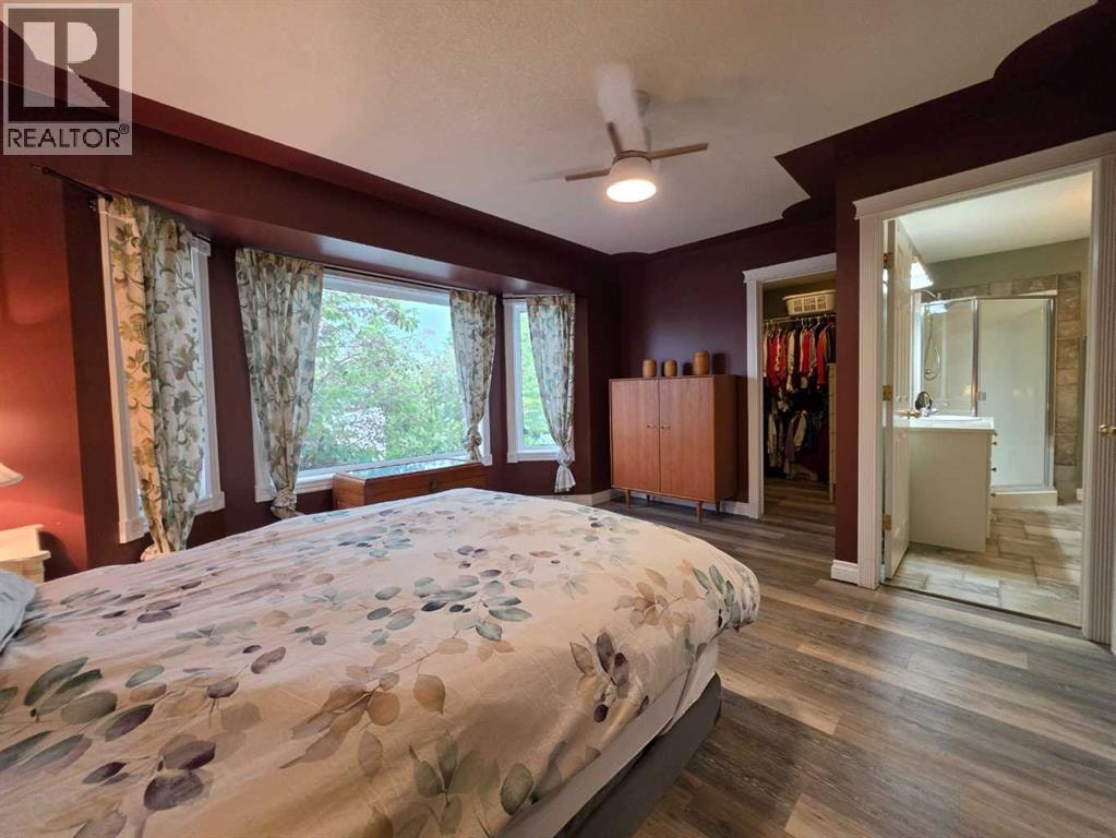 672 Killarney Glen Court SW — photo 31