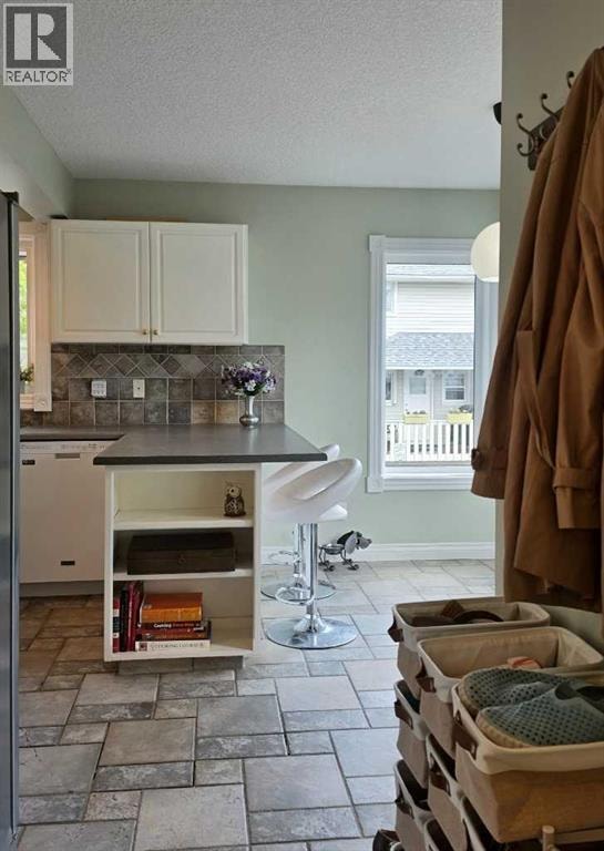 672 Killarney Glen Court SW — photo 12
