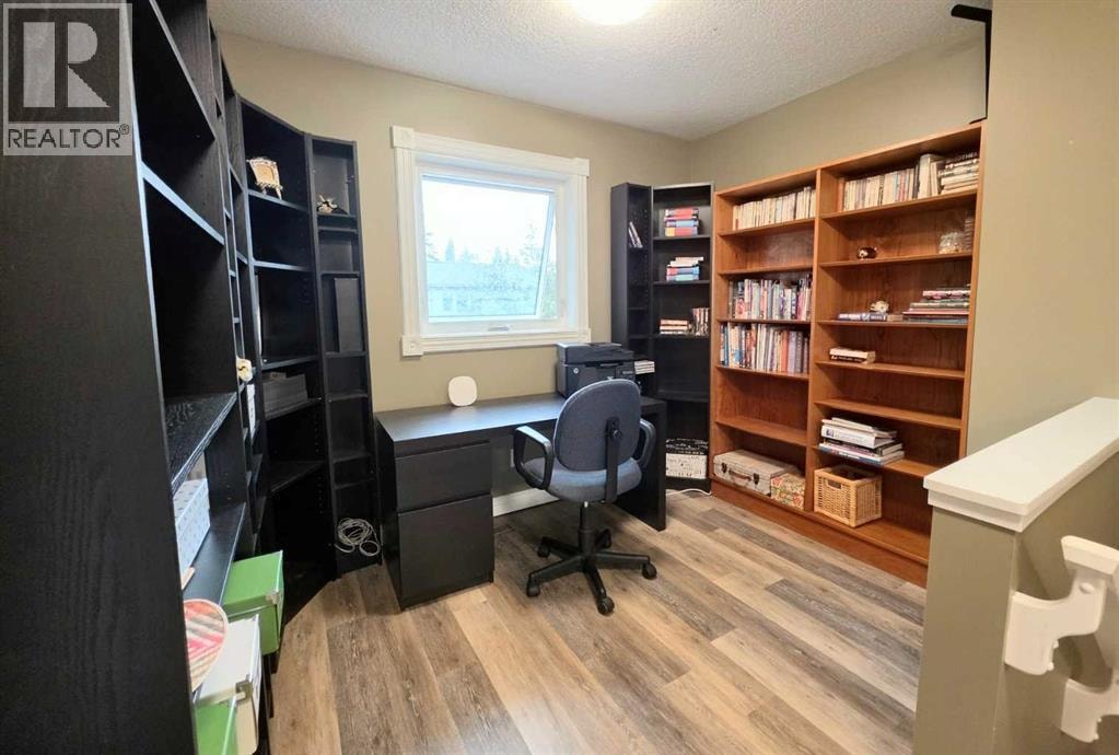 672 Killarney Glen Court SW — photo 23