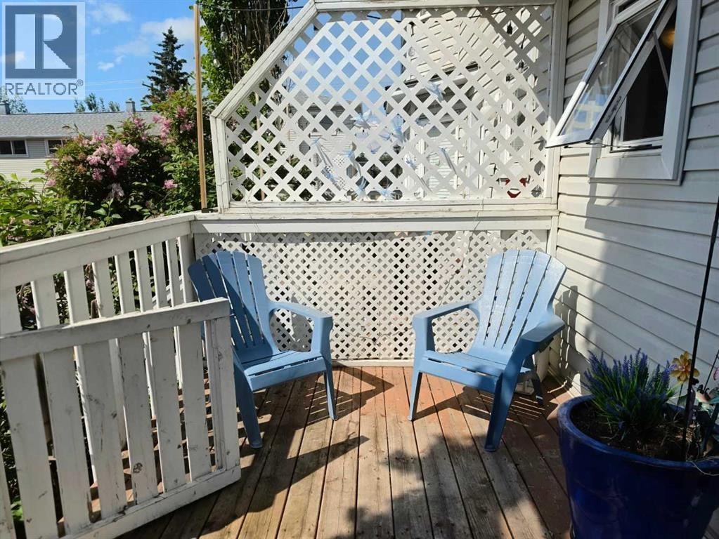 672 Killarney Glen Court SW — photo 40