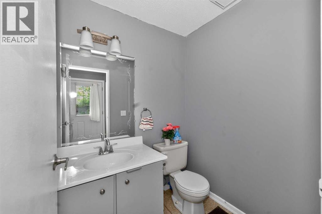 10 Falconer Terrace NE — photo 23