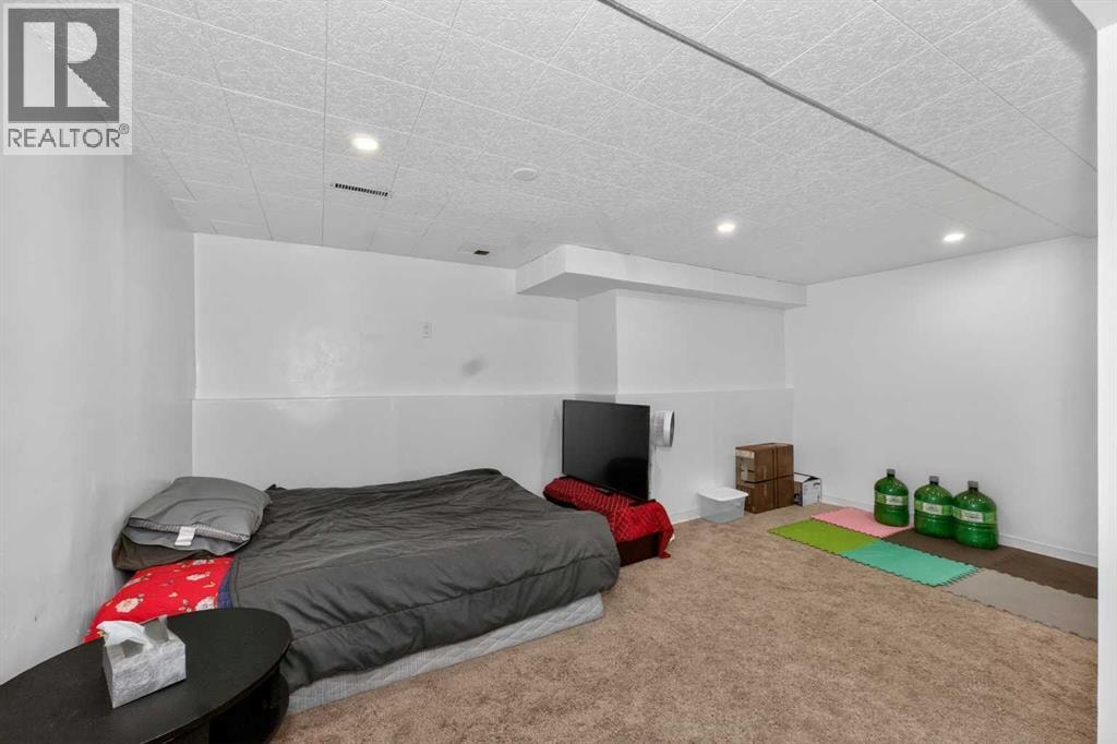 10 Falconer Terrace NE — photo 32