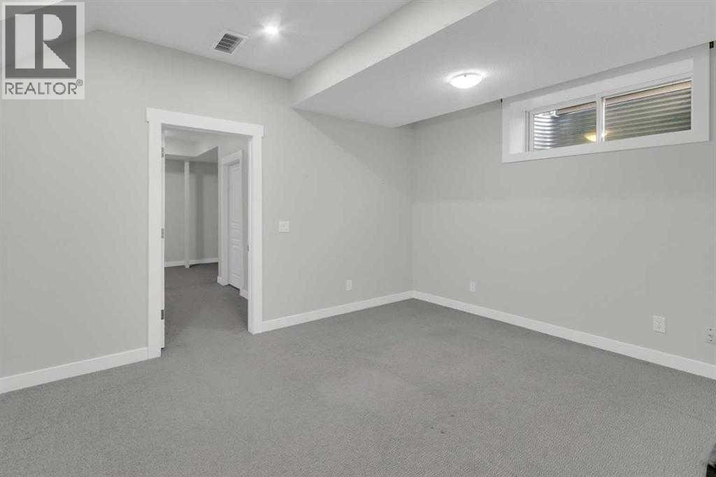 24 Royal Birch Park NW — photo 20