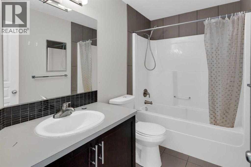 24 Royal Birch Park NW — photo 19