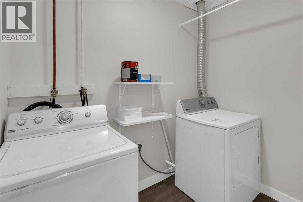 24 Royal Birch Park NW — photo 25