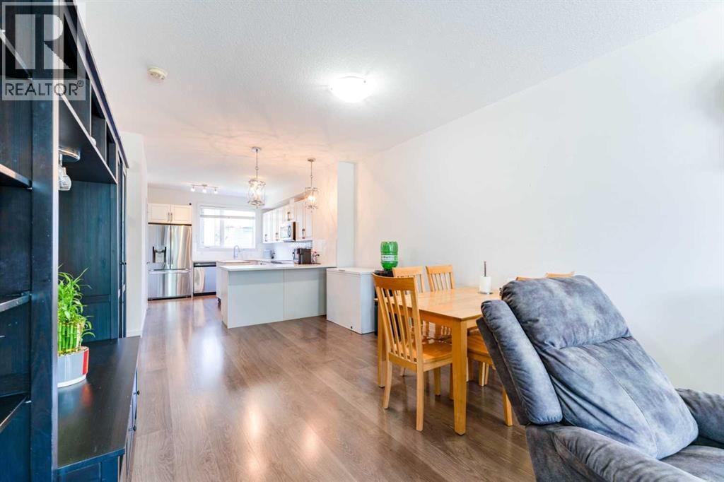 314 Redstone Boulevard NE — photo 5