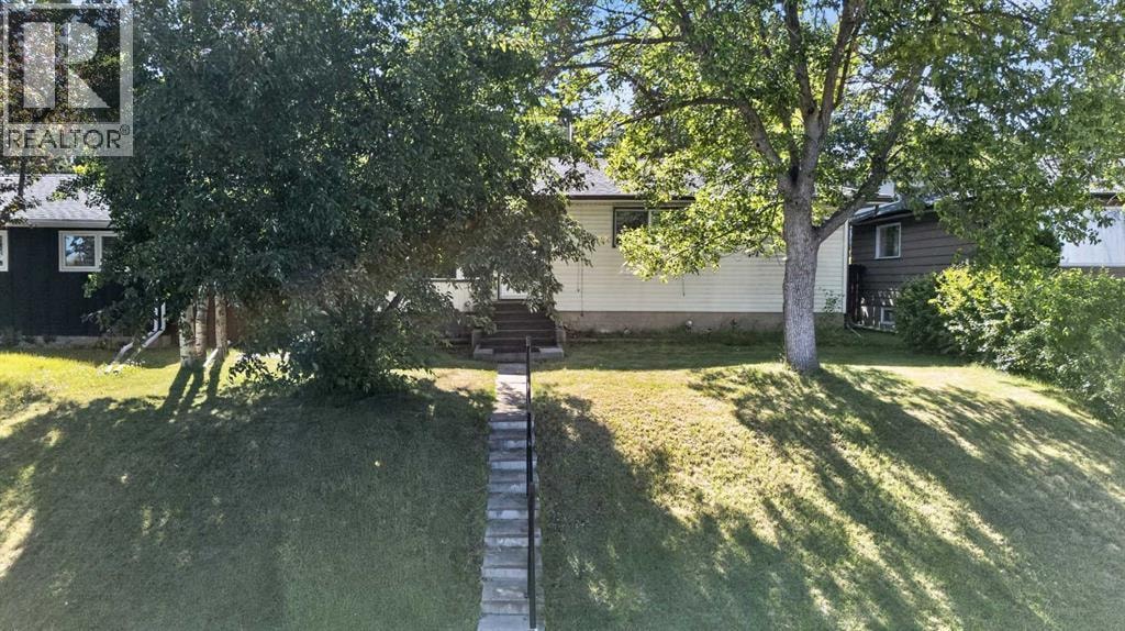 36 Hazelwood Crescent SW — photo 28