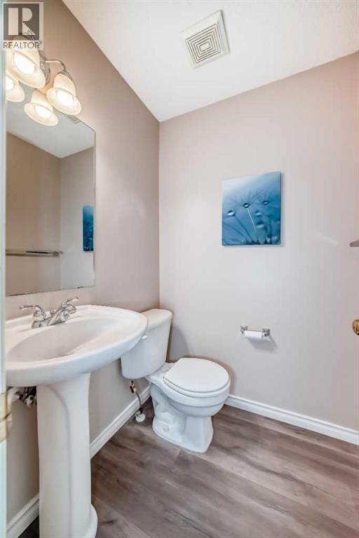 9 Somerside Crescent SW — photo 24