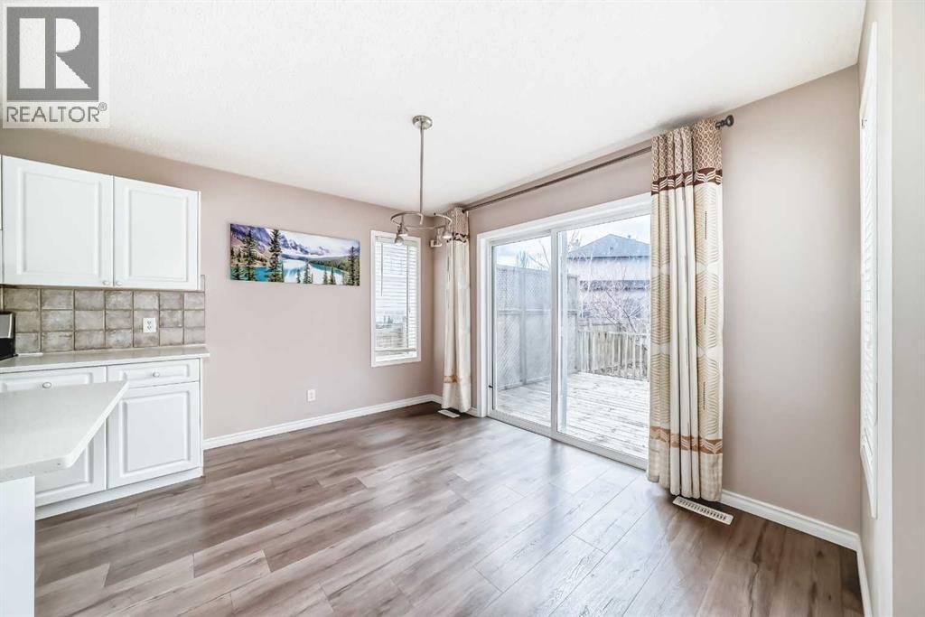 9 Somerside Crescent SW — photo 9