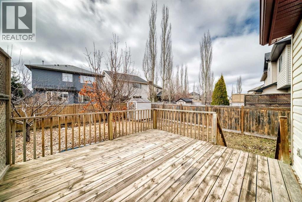9 Somerside Crescent SW — photo 16