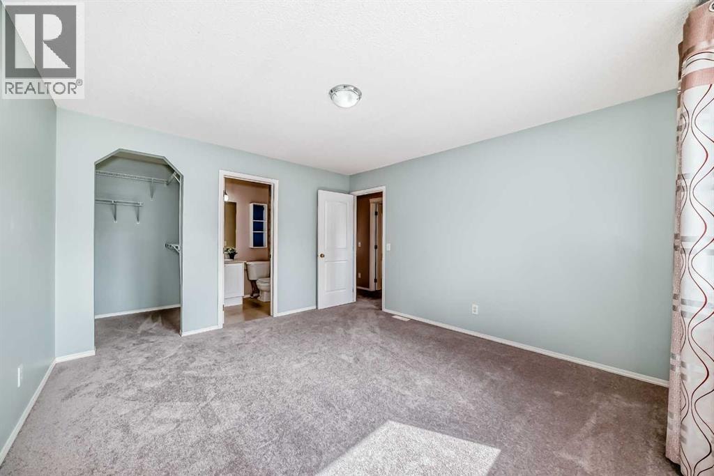 9 Somerside Crescent SW — photo 28