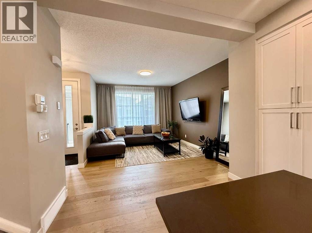 399 Sora Boulevard SE — photo 16