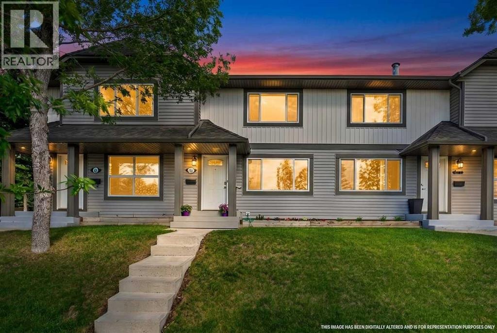 538 Woodbine Boulevard SW — photo 1