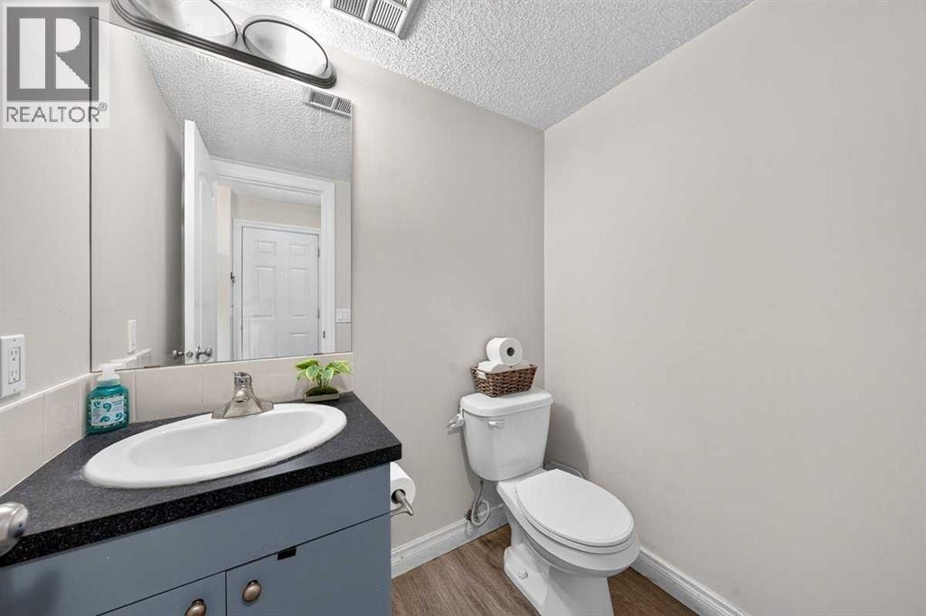 538 Woodbine Boulevard SW — photo 20