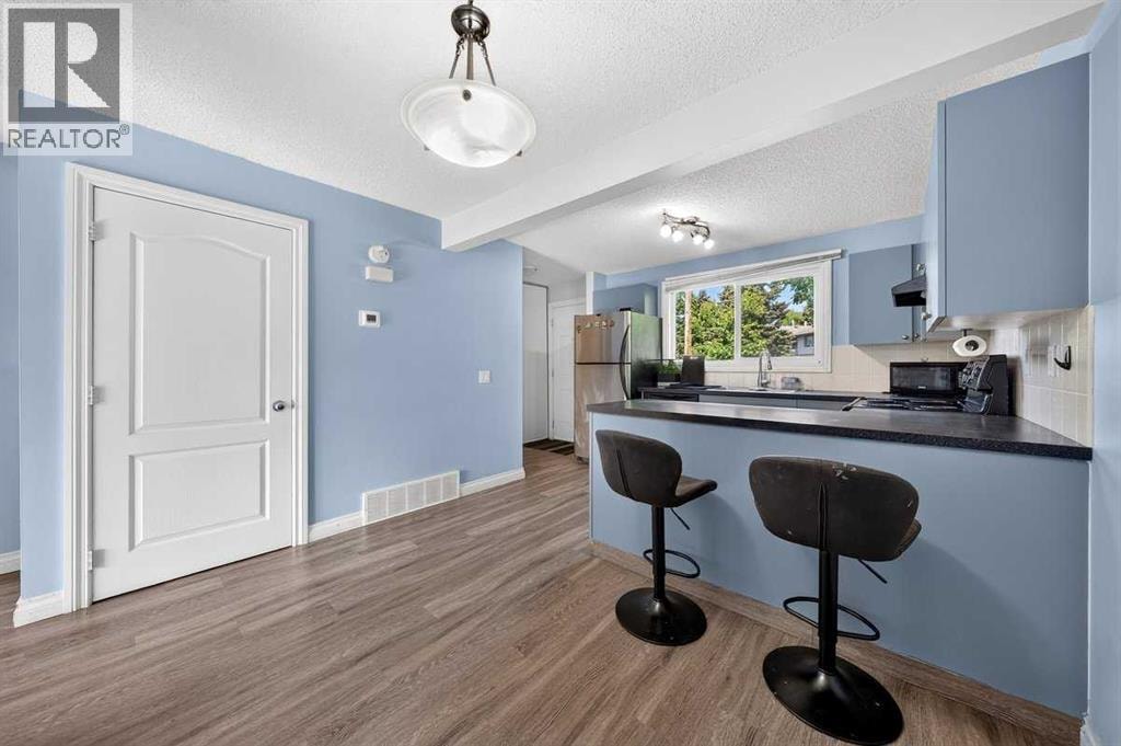 538 Woodbine Boulevard SW — photo 15