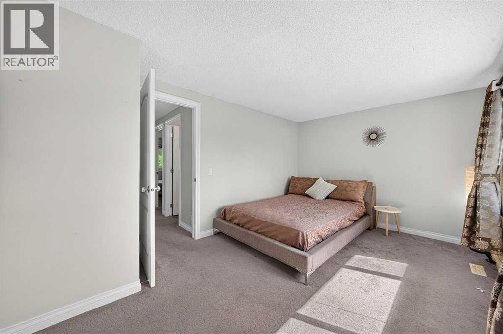 538 Woodbine Boulevard SW — photo 29