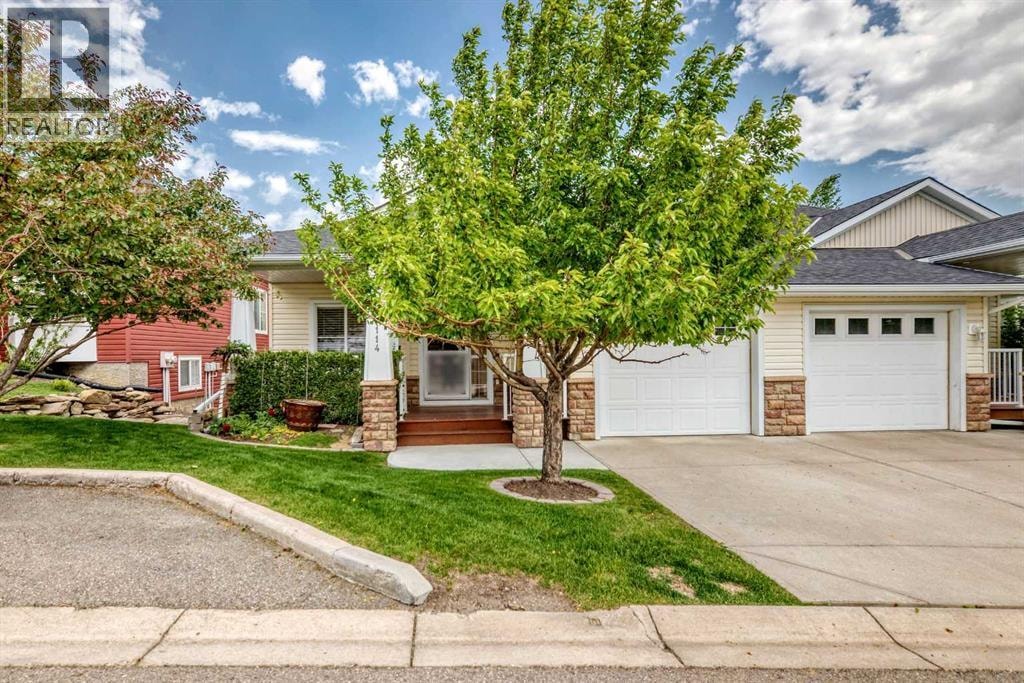 114 TUCKER Circle