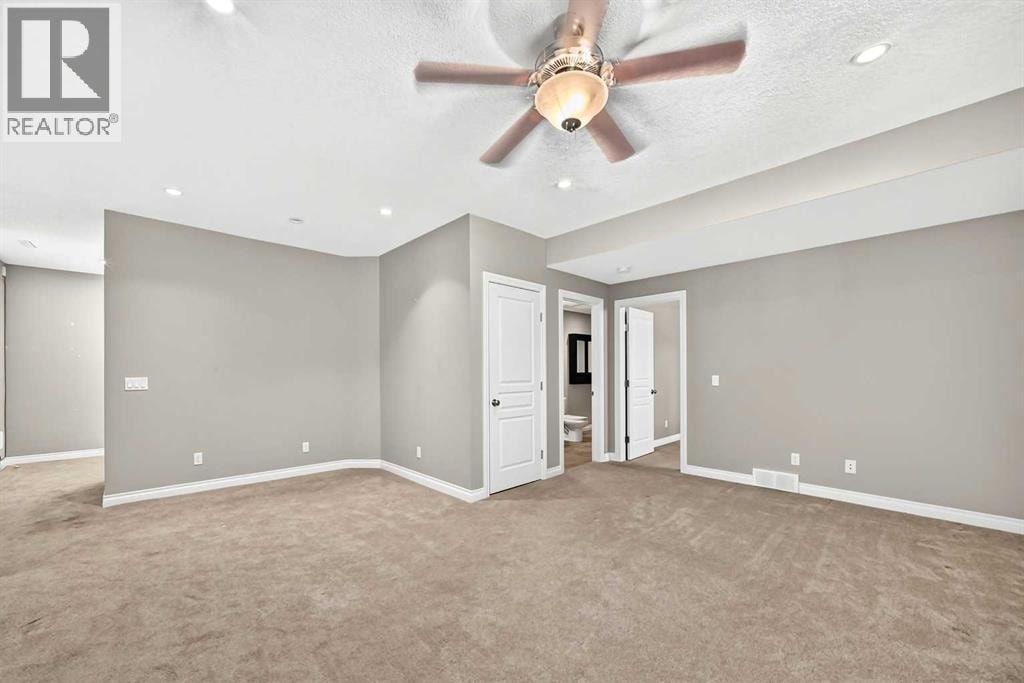 114 TUCKER Circle — photo 36