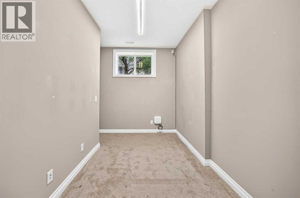114 TUCKER Circle — photo 45