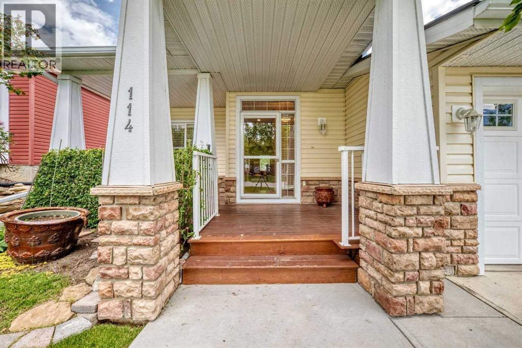114 TUCKER Circle — photo 3