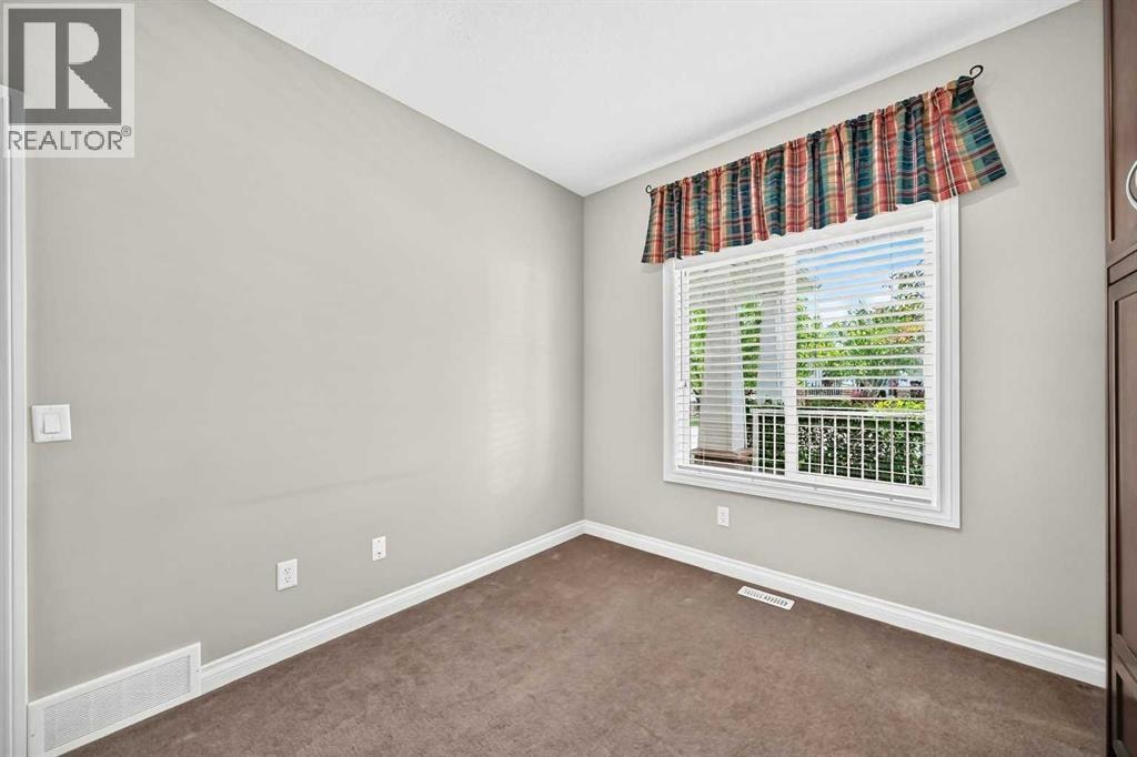 114 TUCKER Circle — photo 31