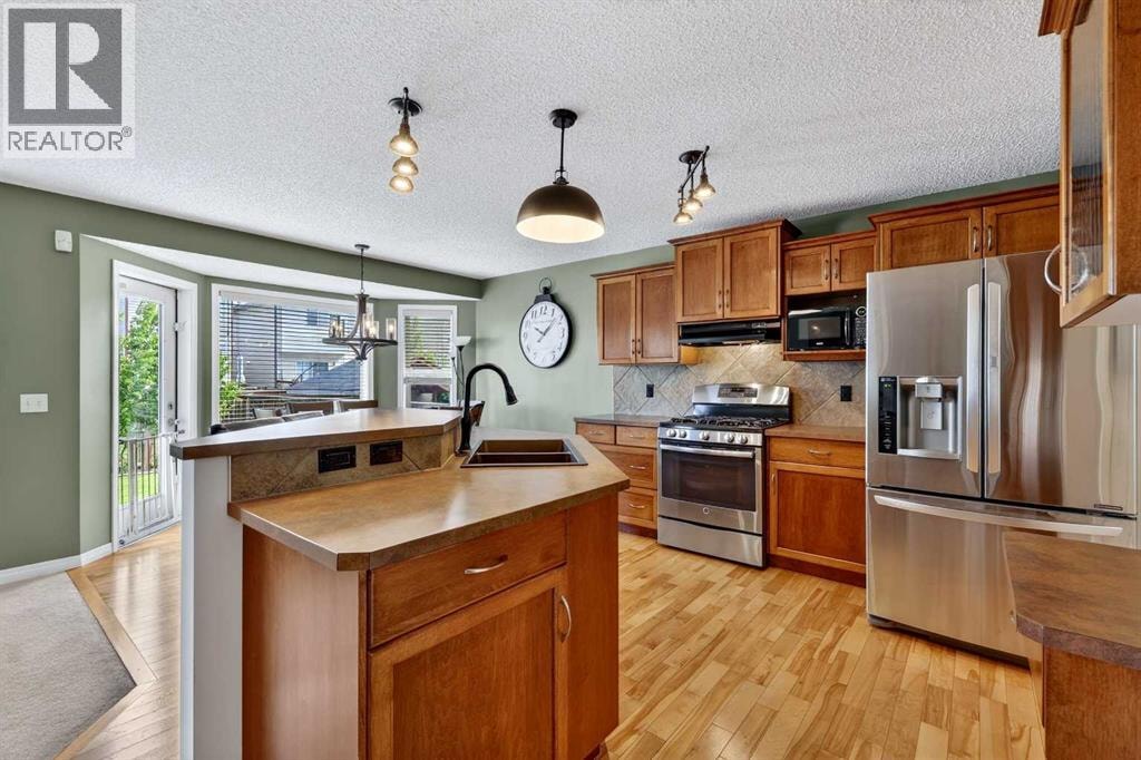 32 Everglen Grove SW — photo 11
