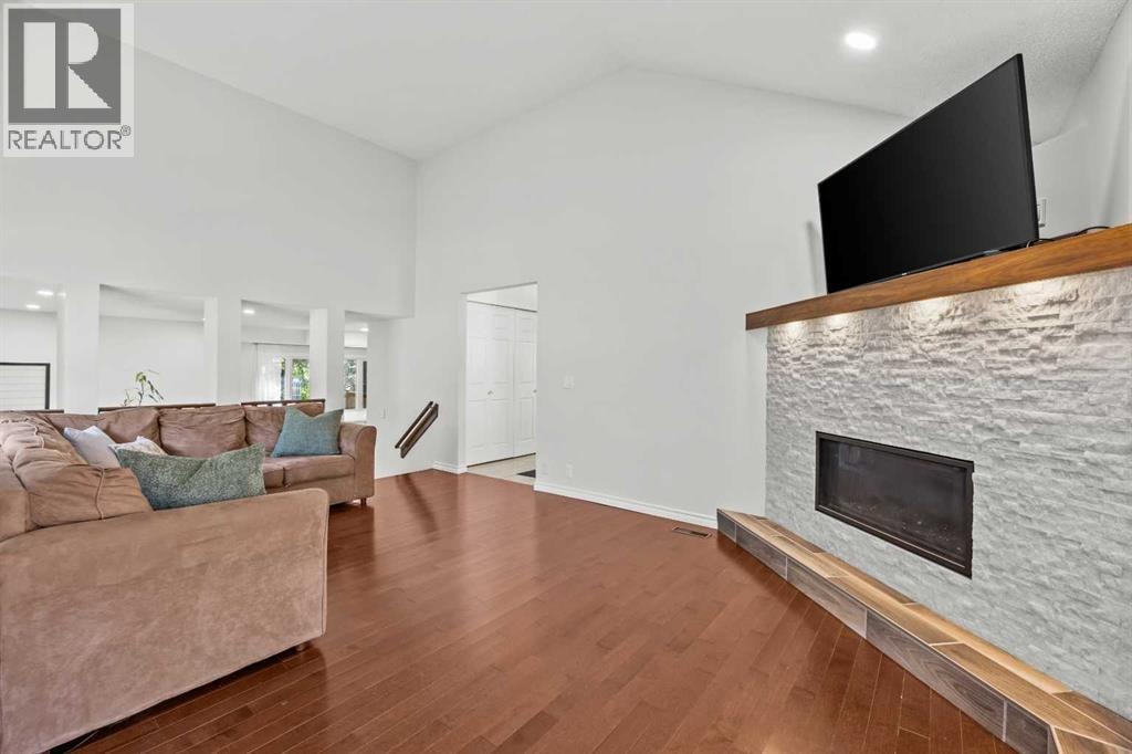 151 Ranchview Place NW — photo 10
