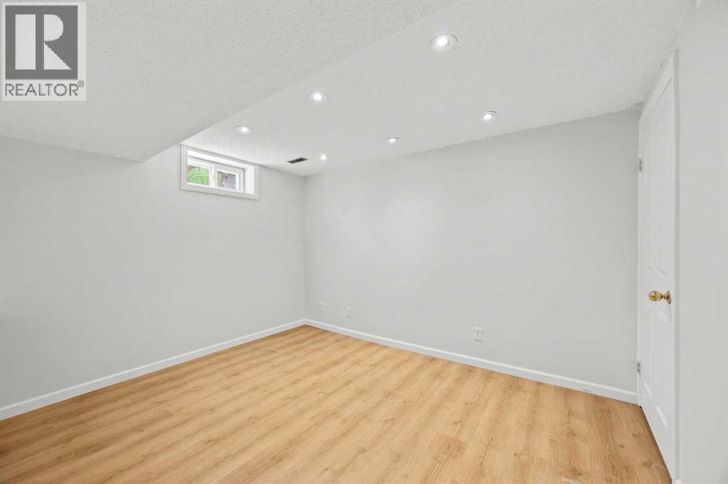 151 Ranchview Place NW — photo 41