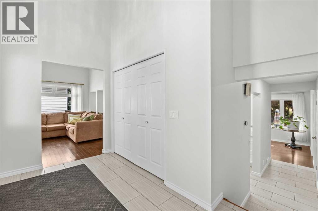 151 Ranchview Place NW — photo 7